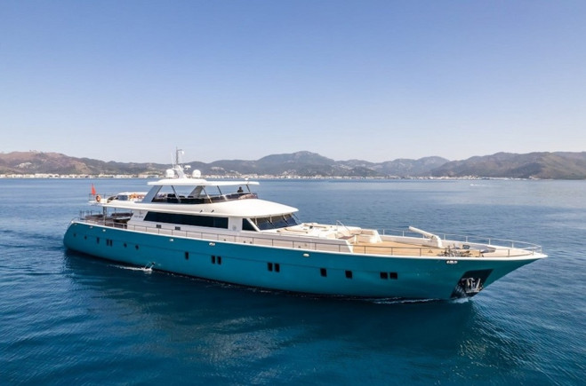 M/Y 39,1 M CUSTOM BUILD MOTOR YACHT