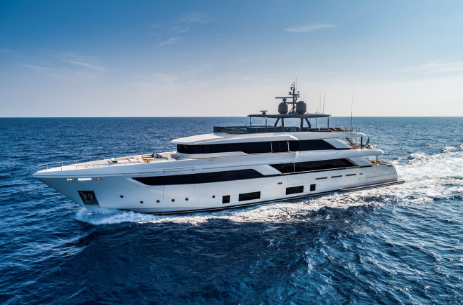 M/Y M TOGETHER | FERRETTI CUSTOM LINE