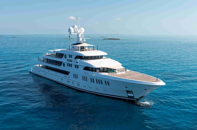 M/Y AURORA