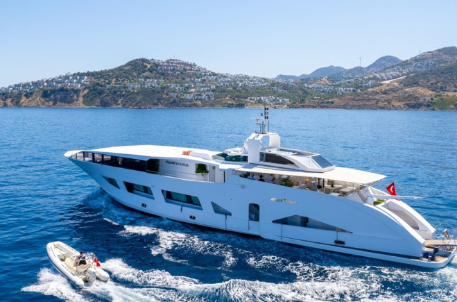 M/Y CUSTOM MADE 42 M | Custom Made