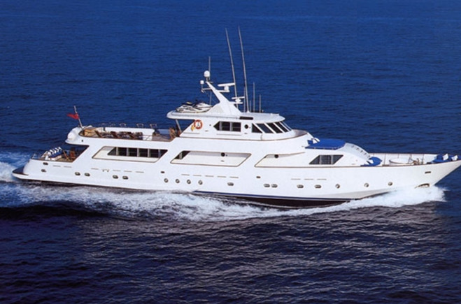 M/Y AVA | CRN