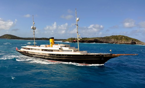 Caribbean Cruising On Motor Yacht NERO