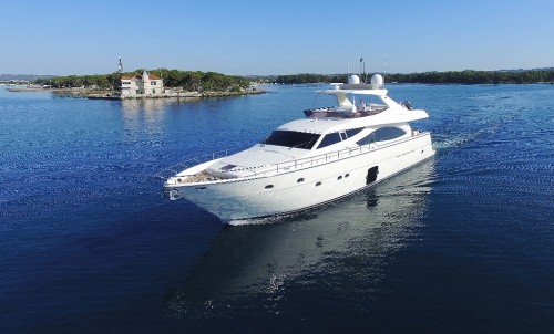 Ferretti 830 HT - ASTARTE - New CA