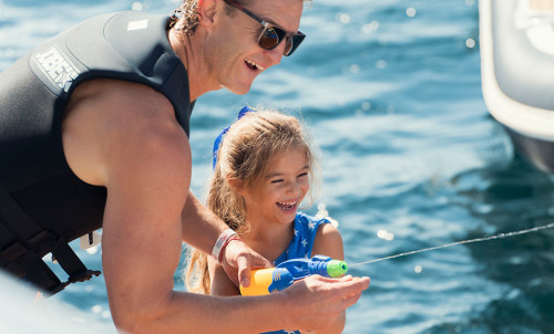 How To Choose The Perfect Family Charter Yacht For Your Family